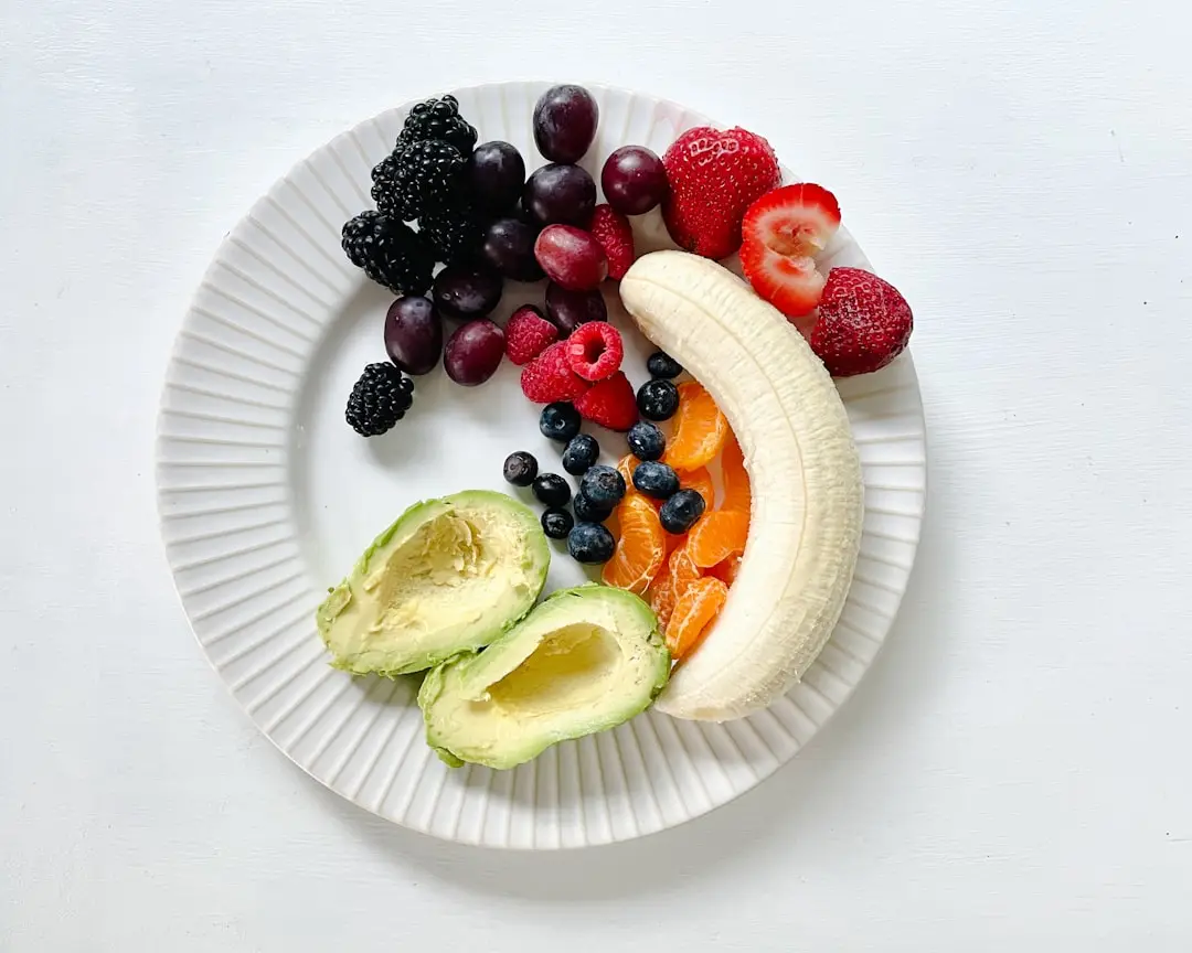 Upptäck 7 kalorisnåla frukter som gör dig mätt illustration